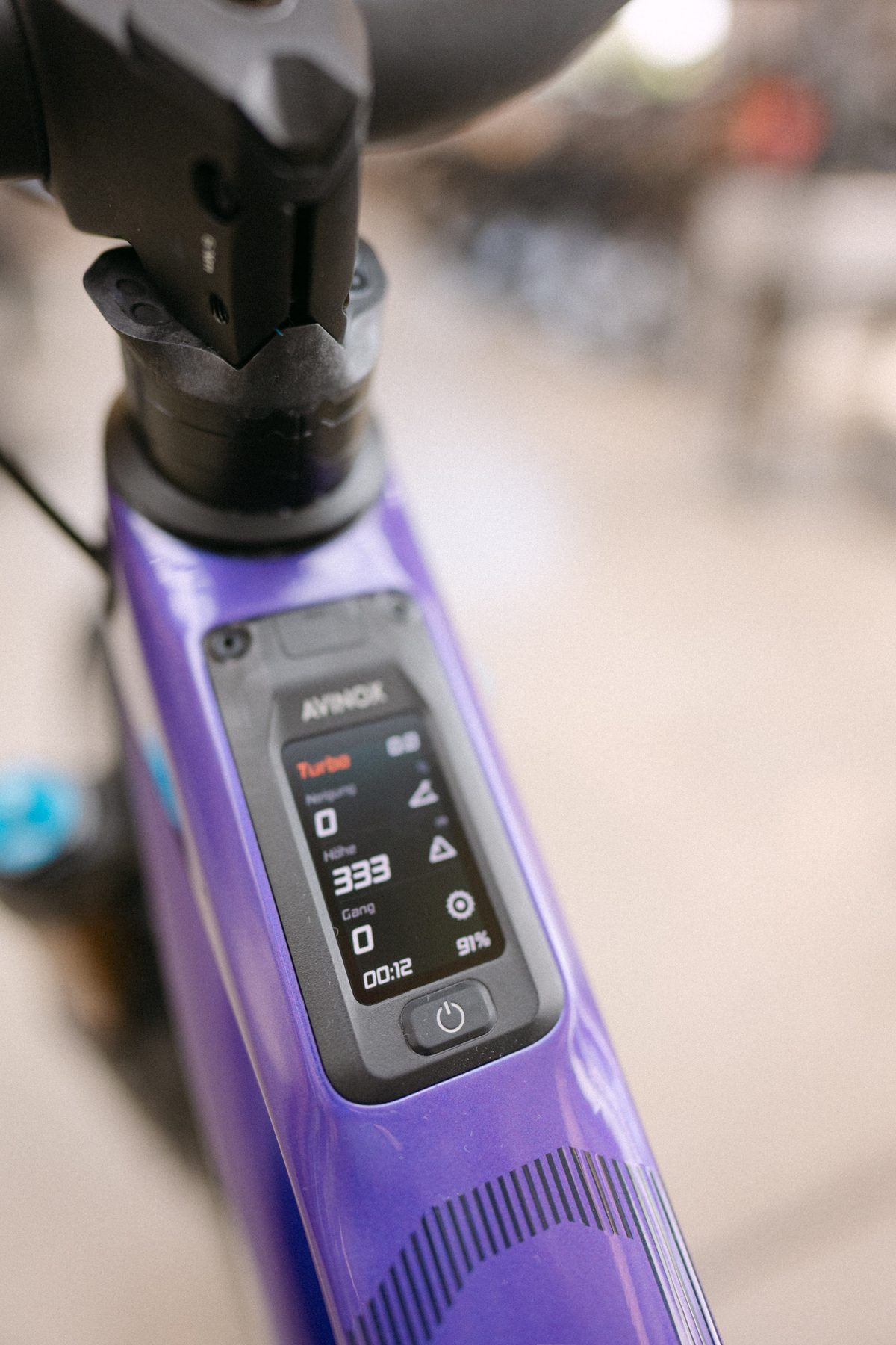 Avinox DP100 Display im Turbo-Modus am Orbea Wild